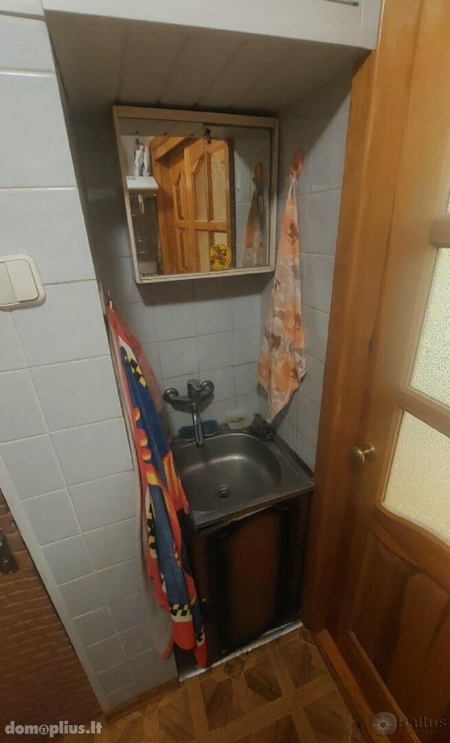 Parduodamas 1 kambario butas Klaipėdoje, Centre, Karklų g.
