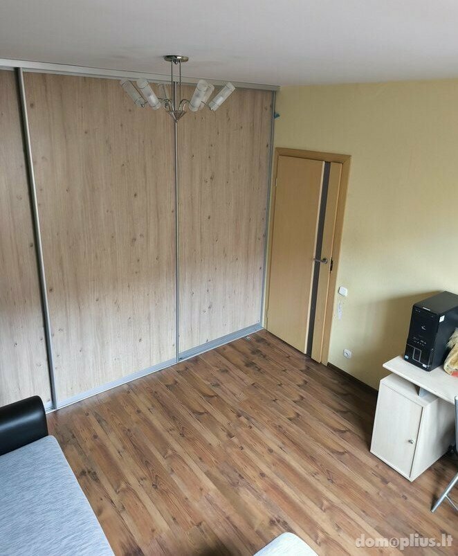 3 rooms apartment for sell Klaipėdoje, Laukininkuose, Laukininkų g.