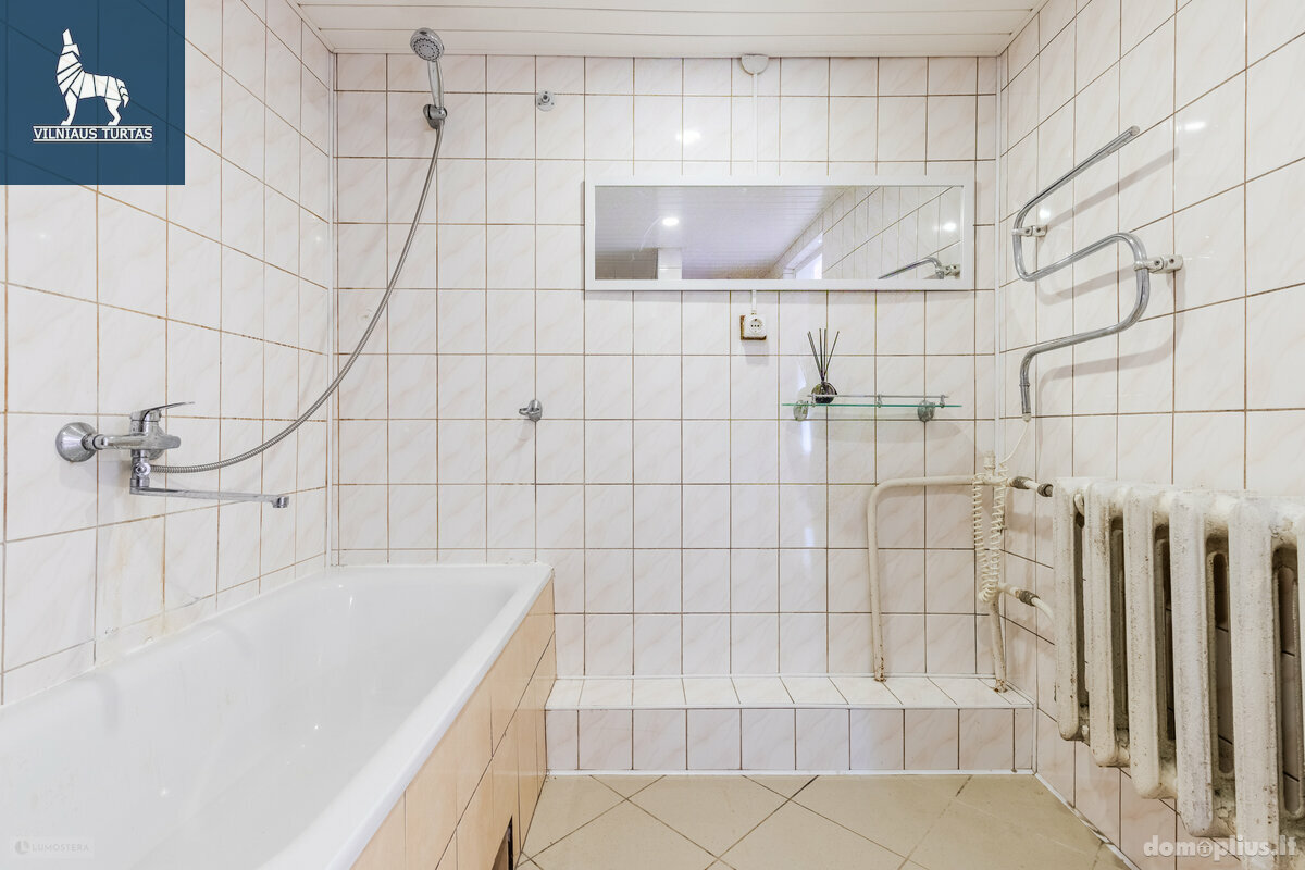Продается 1 комнатная квартира Vilniuje, Antakalnyje, Kregždžių g.