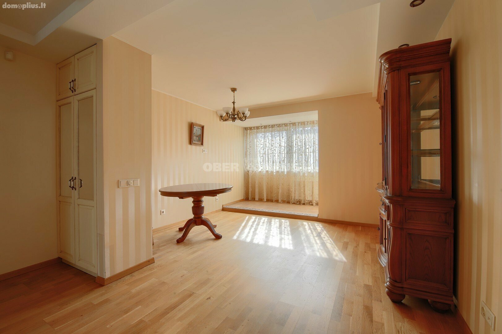 Parduodamas 4 kambarių butas Vilniuje, Žvėryne, Latvių g.