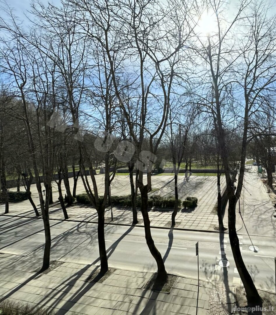 3 rooms apartment for sell Klaipėdoje, Centre, S. Daukanto g.