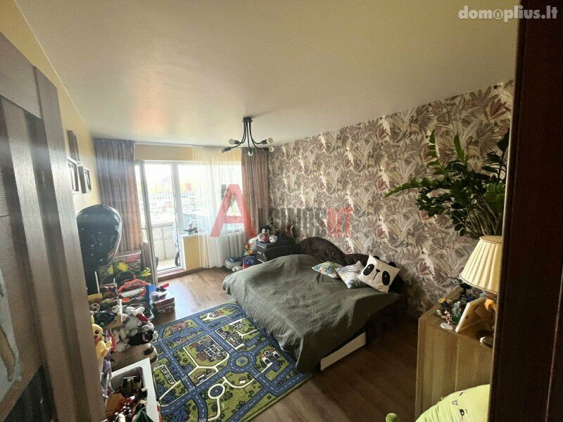 4 rooms apartment for sell Klaipėdoje, Debrecene, Debreceno g.