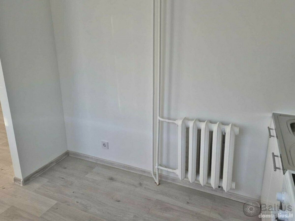 Parduodamas 2 kambarių butas Klaipėdoje, Žvejybos uostas, Naikupės g.