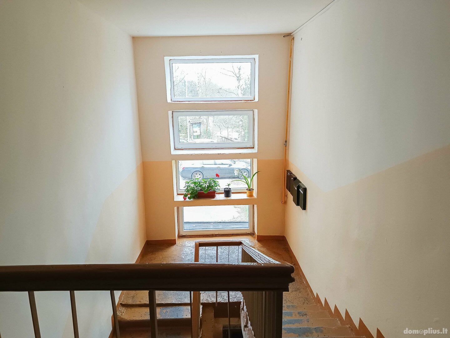 Parduodamas 2 kambarių butas Akmenės rajono sav., Papilėje, A. Mockaus skg.
