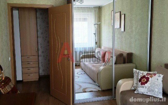3 rooms apartment for sell Klaipėdoje, Laukininkuose, I. Simonaitytės g.