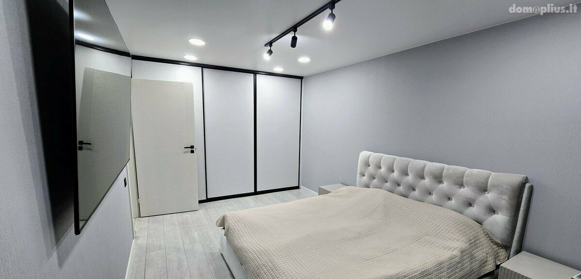 3 rooms apartment for sell Klaipėdoje, Vėtrungėje, Taikos pr.