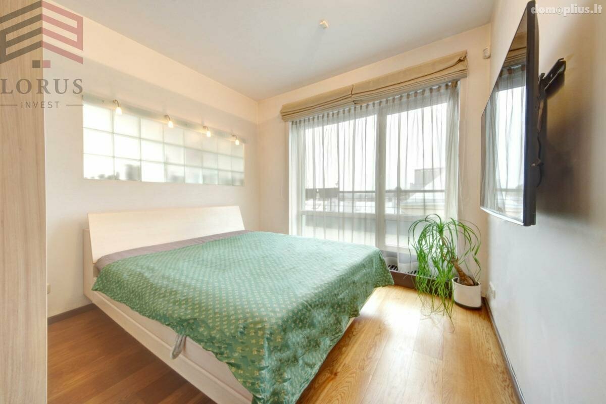 3 rooms apartment for sell Vilniuje, Antakalnyje, P. Vileišio g.