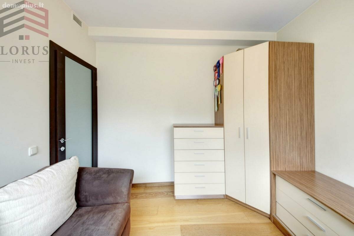 3 rooms apartment for sell Vilniuje, Antakalnyje, P. Vileišio g.