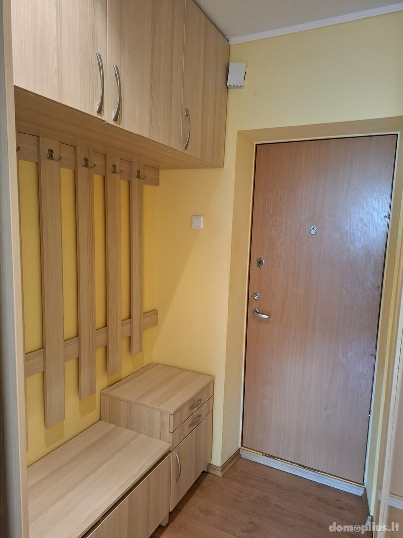Parduodamas 2 kambarių butas Šiauliuose, Dainiuose, Tilžės g.