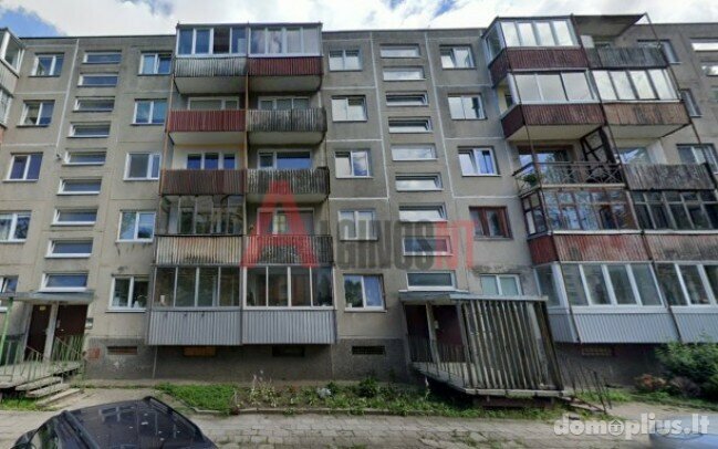 Parduodamas 2 kambarių butas Klaipėdoje, Vėtrungėje, Taikos pr.