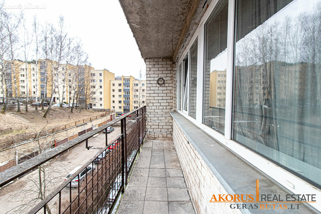 Parduodamas 3 kambarių butas Vilniuje, Antakalnyje, Debesijos g.