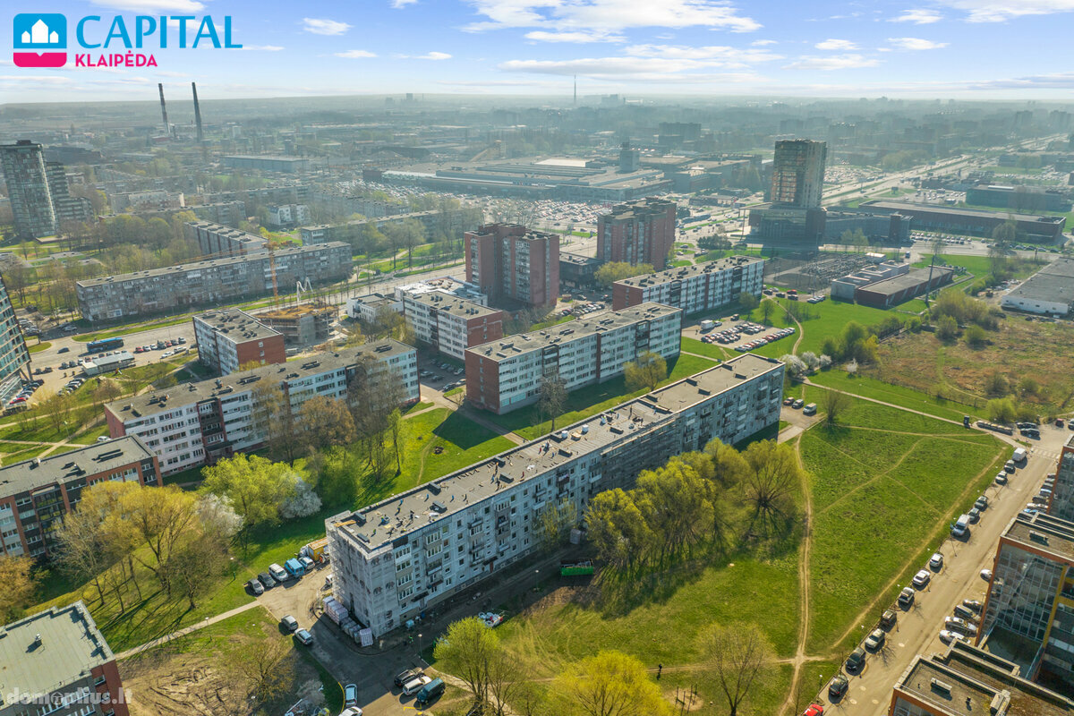 Parduodamas 2 kambarių butas Klaipėdoje, Vėtrungėje, Birutės g.