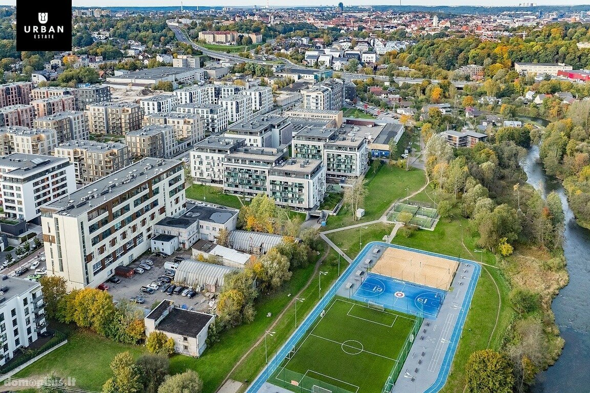Parduodamas 5 kambarių butas Vilniuje, Markučiuose, Manufaktūrų g.