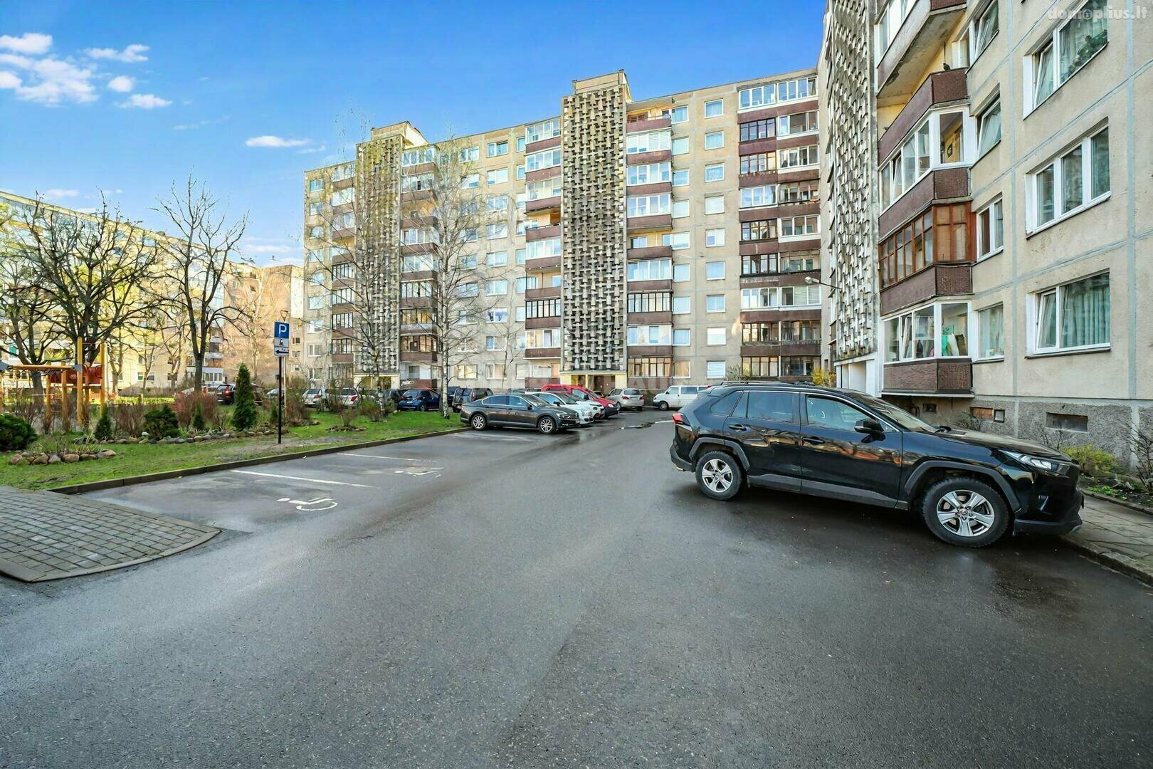 Parduodamas 1 kambario butas Vilniuje, Karoliniškėse, Virginijaus Druskio g.