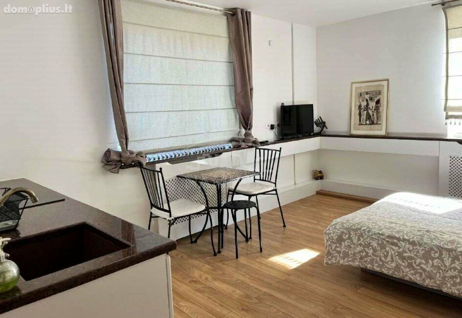 1 room apartment for sell Klaipėdoje, Centre, Turgaus a.