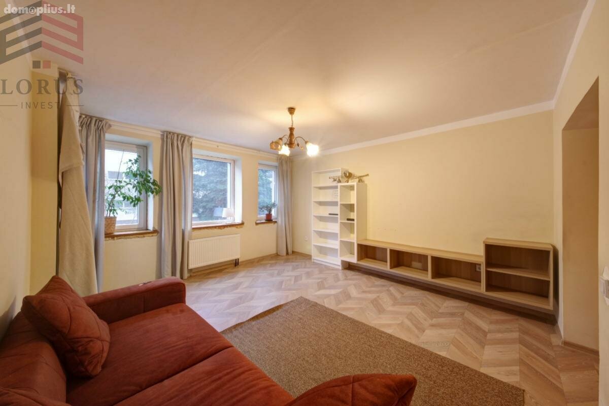 Parduodamas 3 kambarių butas Vilniuje, Naujininkuose, Panevėžio g.