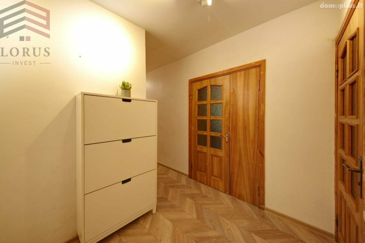 Parduodamas 3 kambarių butas Vilniuje, Naujininkuose, Panevėžio g.