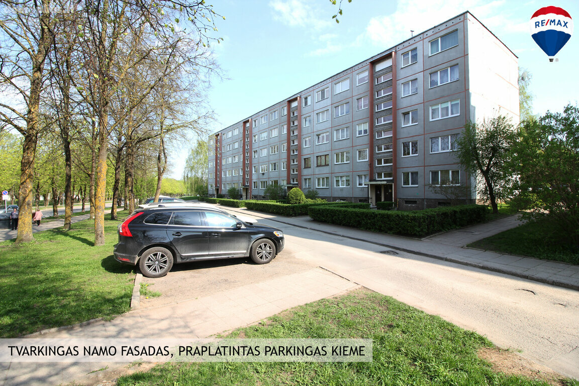 Parduodamas 2 kambarių butas Šiauliuose, Lieporiuose, Lieporių g.
