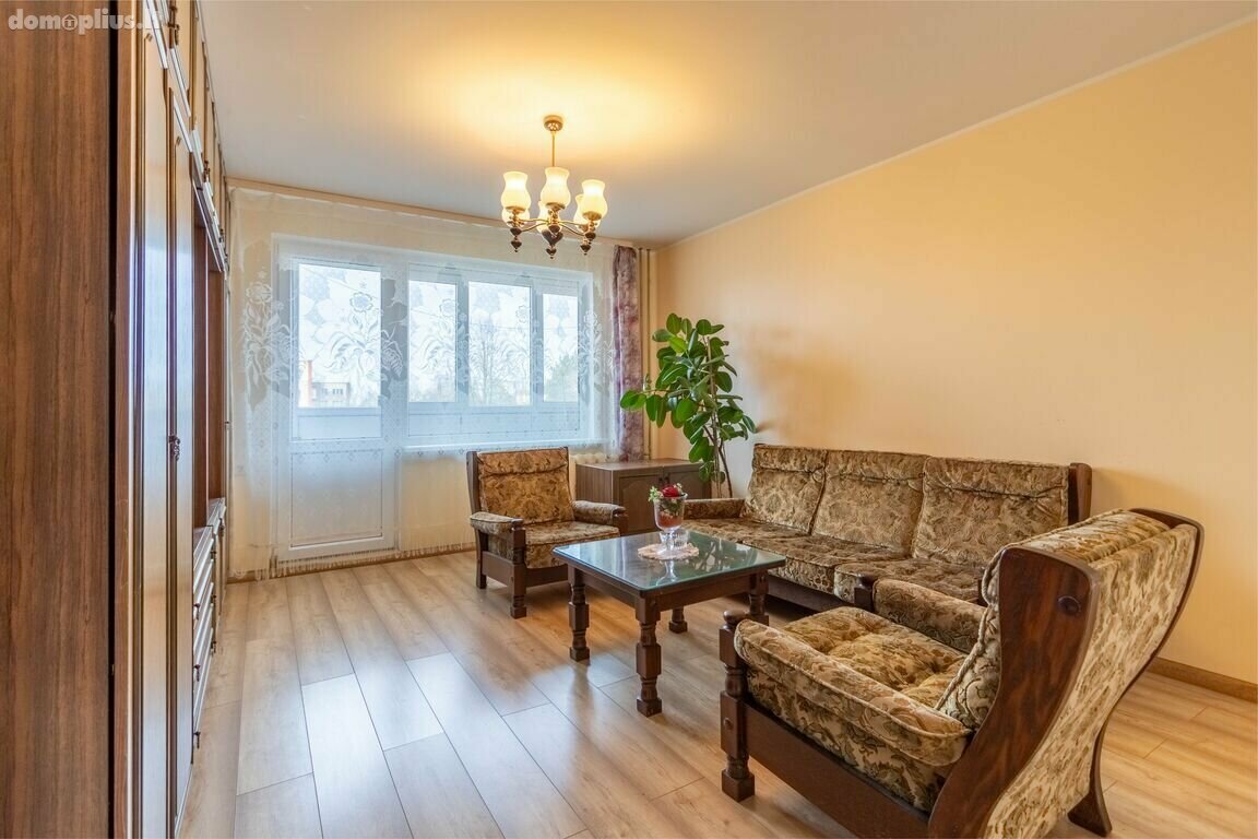 Parduodamas 3 kambarių butas Panevėžio rajono sav., Velžyje, Žemdirbių g.