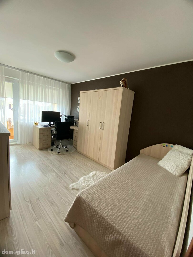 Продается 4 комнатная квартира Šilutės rajono sav., Šilutėje, Jaunimo al.