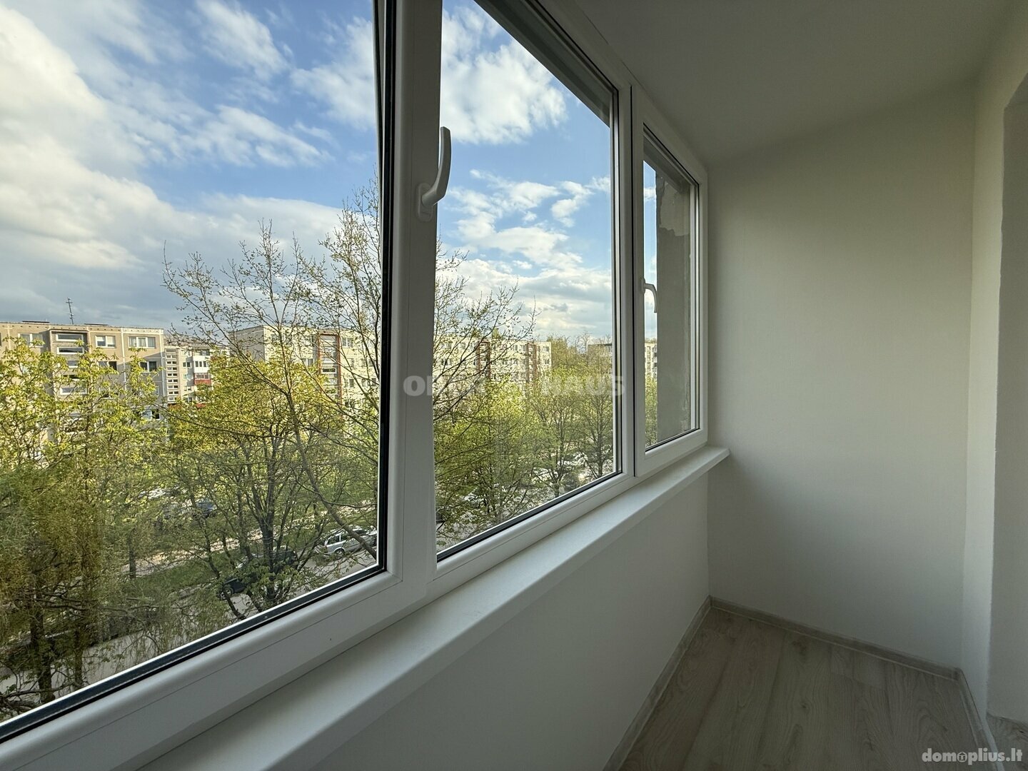 Parduodamas 3 kambarių butas Šiauliuose, Lieporiuose, Krymo g.