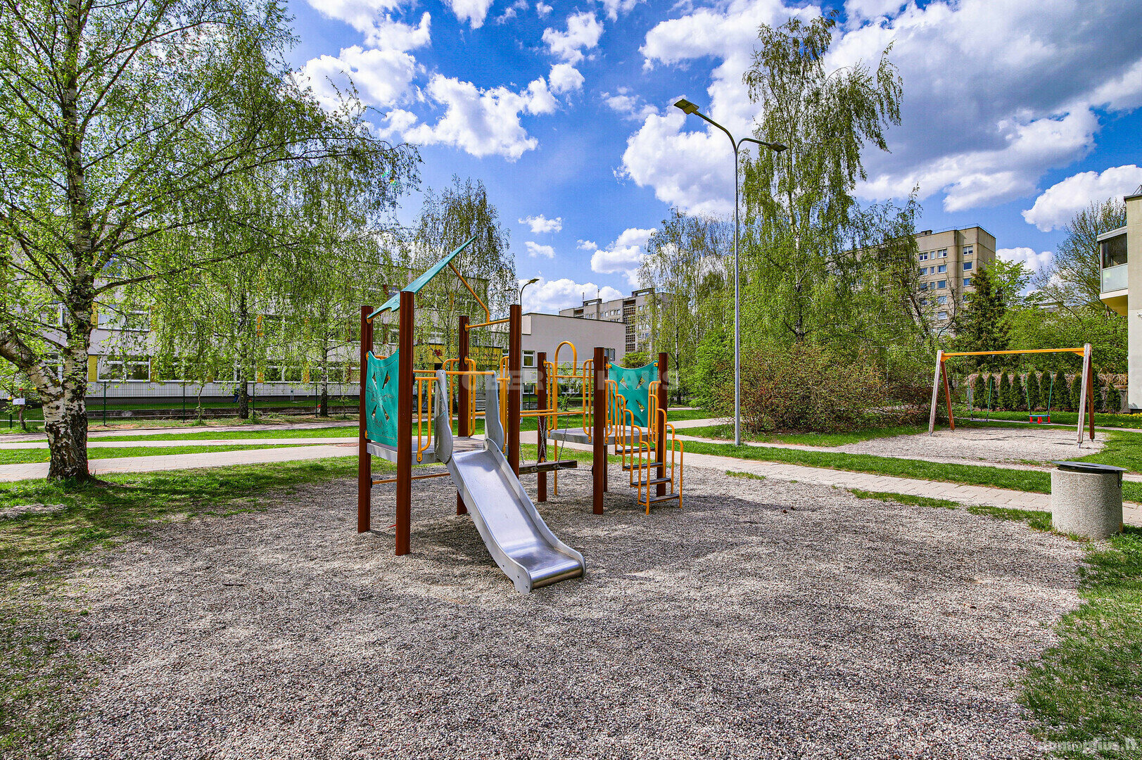 Parduodamas 3 kambarių butas Vilniuje, Pašilaičiuose, Pašilaičių g.