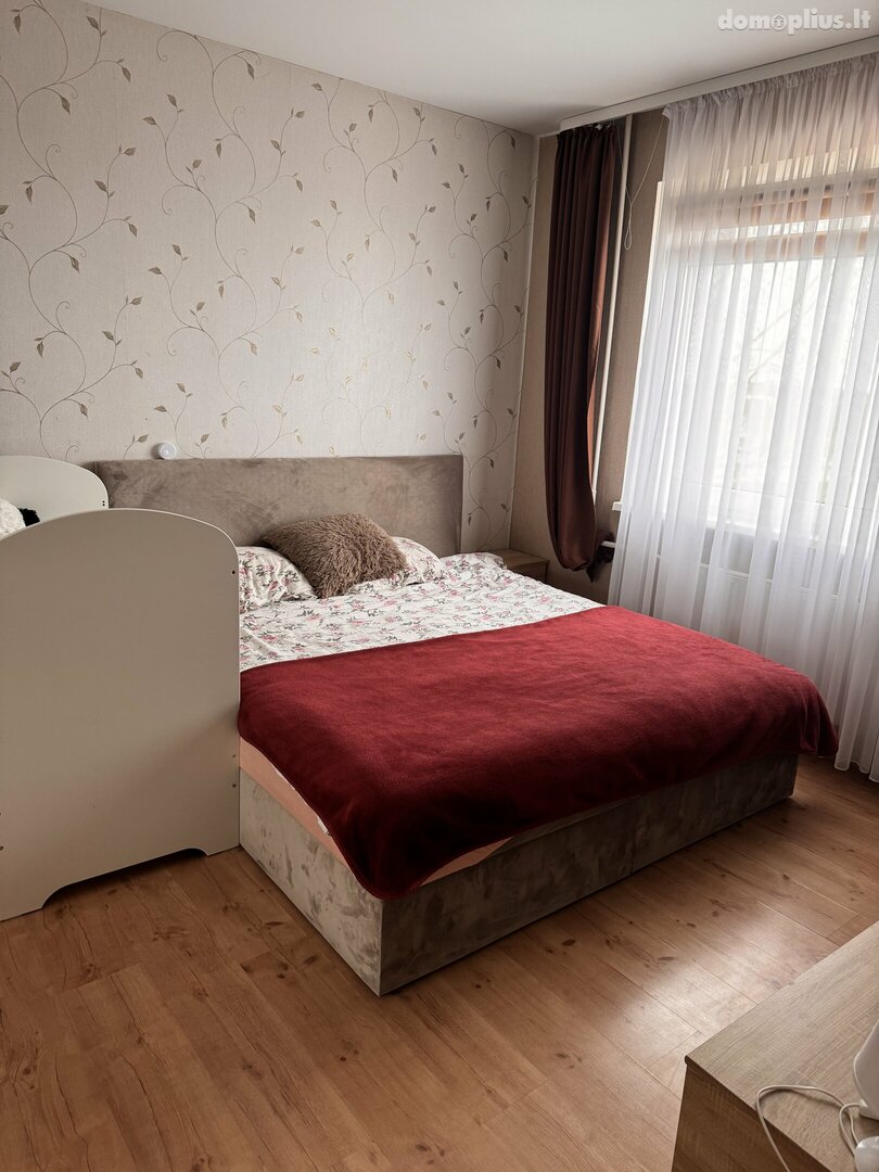 Продается 4 комнатная квартира Šiauliuose, Gytaruose, Gegužių g.