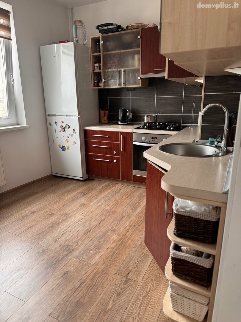 Продается 4 комнатная квартира Šiauliuose, Gytaruose, Gegužių g.