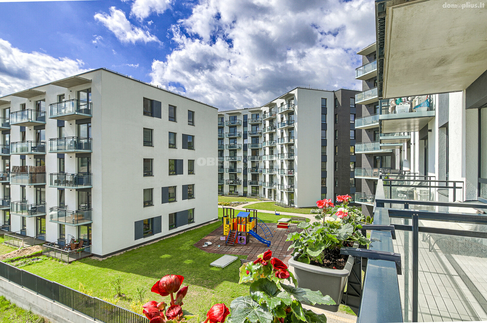 Parduodamas 3 kambarių butas Vilniuje, Šnipiškėse