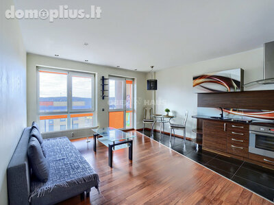 Продается 2 комнатная квартира Vilniuje, Visoriuose, Bajorų kel.