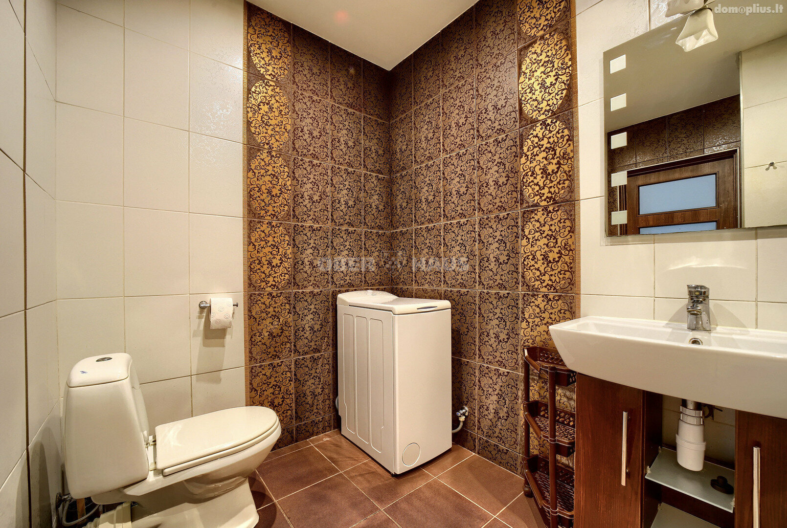 Продается 2 комнатная квартира Vilniuje, Visoriuose, Bajorų kel.