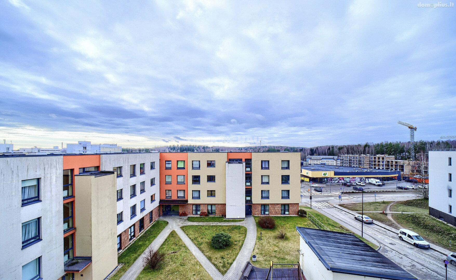 Продается 2 комнатная квартира Vilniuje, Visoriuose, Bajorų kel.