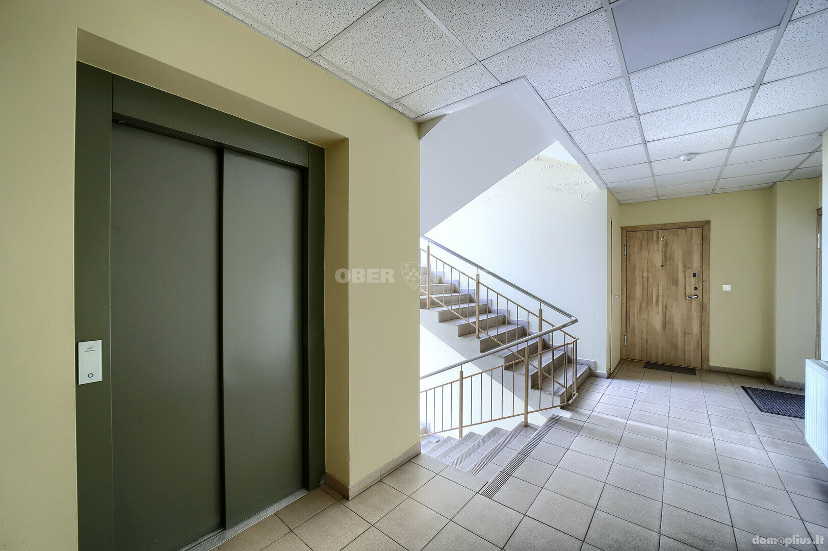 Продается 2 комнатная квартира Vilniuje, Visoriuose, Bajorų kel.