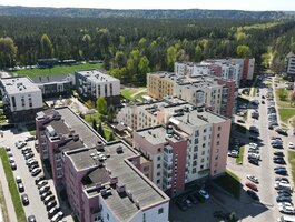 Parduodamas 4 kambarių butas Vilniuje, Lazdynėliuose, Jonažolių g.