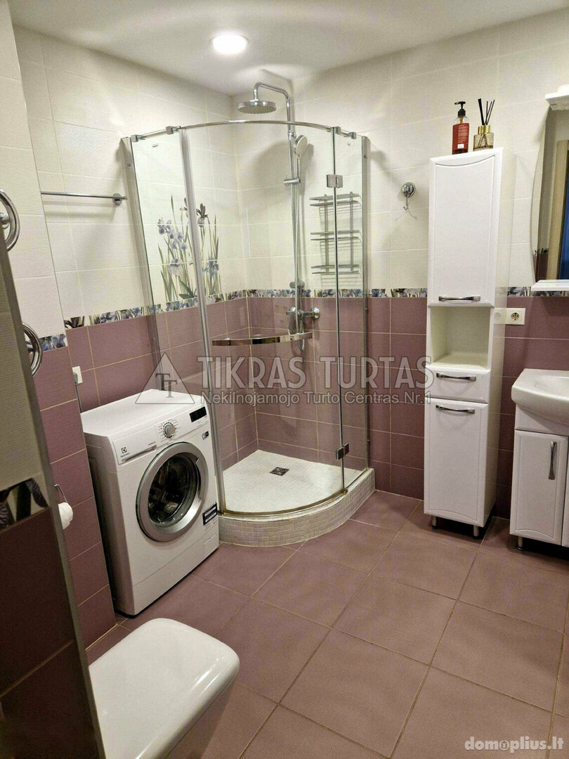 Parduodamas 2 kambarių butas Klaipėdoje, Poilsio, Rambyno g.