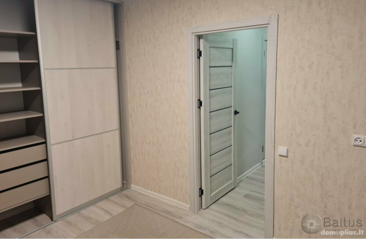 Parduodamas 2 kambarių butas Klaipėdoje, Bandužiuose, Kuncų g.