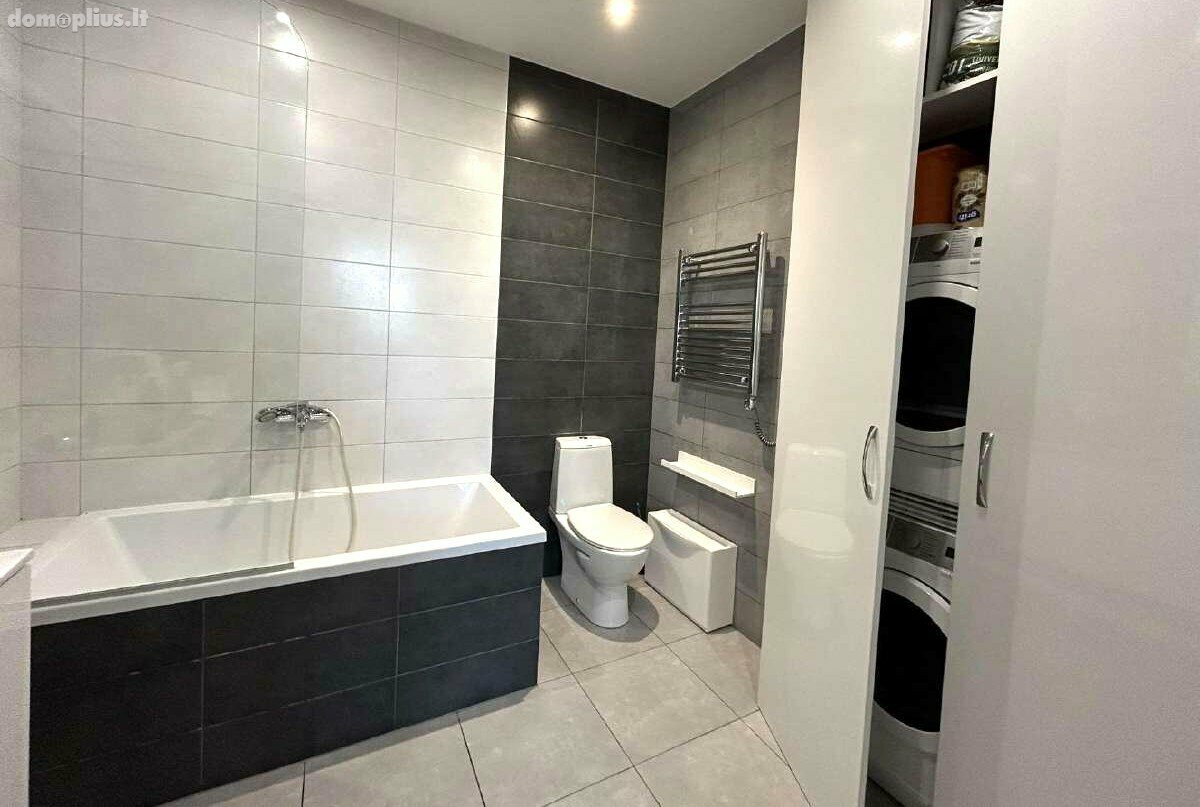 Продается 2 комнатная квартира Klaipėdoje, Miško, Kretingos g.