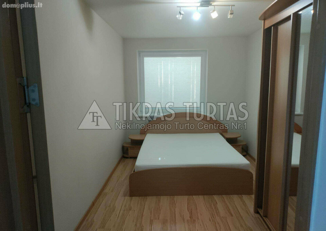Parduodamas 2 kambarių butas Klaipėdoje, Miško, Valstiečių g.