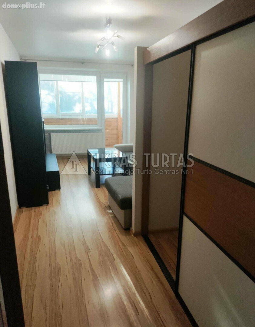 Parduodamas 2 kambarių butas Klaipėdoje, Miško, Valstiečių g.