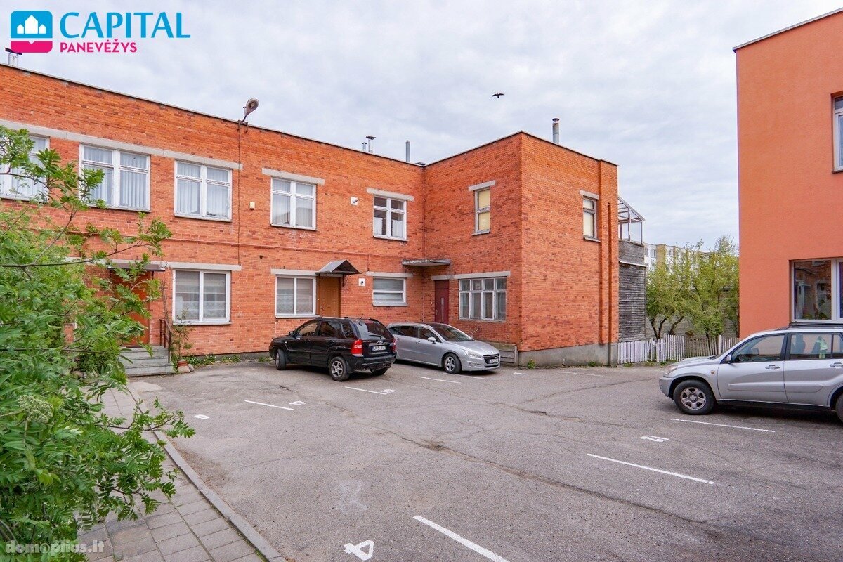 Parduodamas 3 kambarių butas Panevėžyje, Žemaičiuose, Staniūnų g.