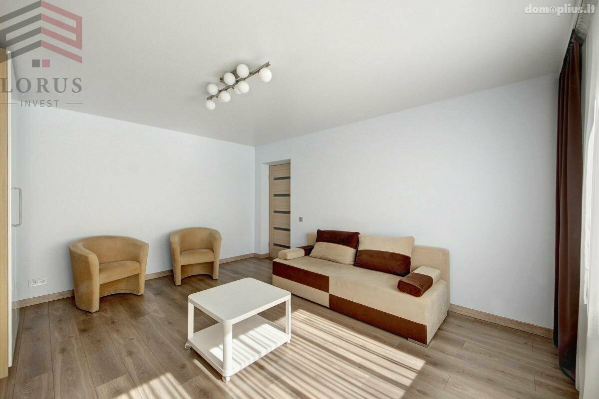 Parduodamas 2 kambarių butas Vilniuje, Vilkpėdėje, S. Konarskio g.