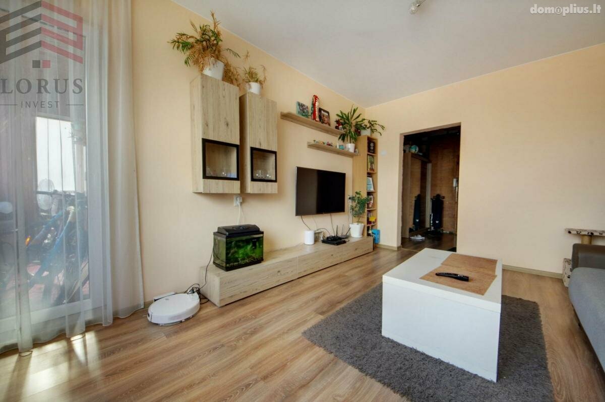 Parduodamas 3 kambarių butas Vilniuje, Šeškinėje, Musninkų g.