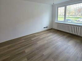 Parduodamas 2 kambarių butas Klaipėdoje, Poilsio, Darželio g.