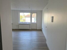3 kambarių butas Klaipėdoje, Poilsio, Darželio g.
