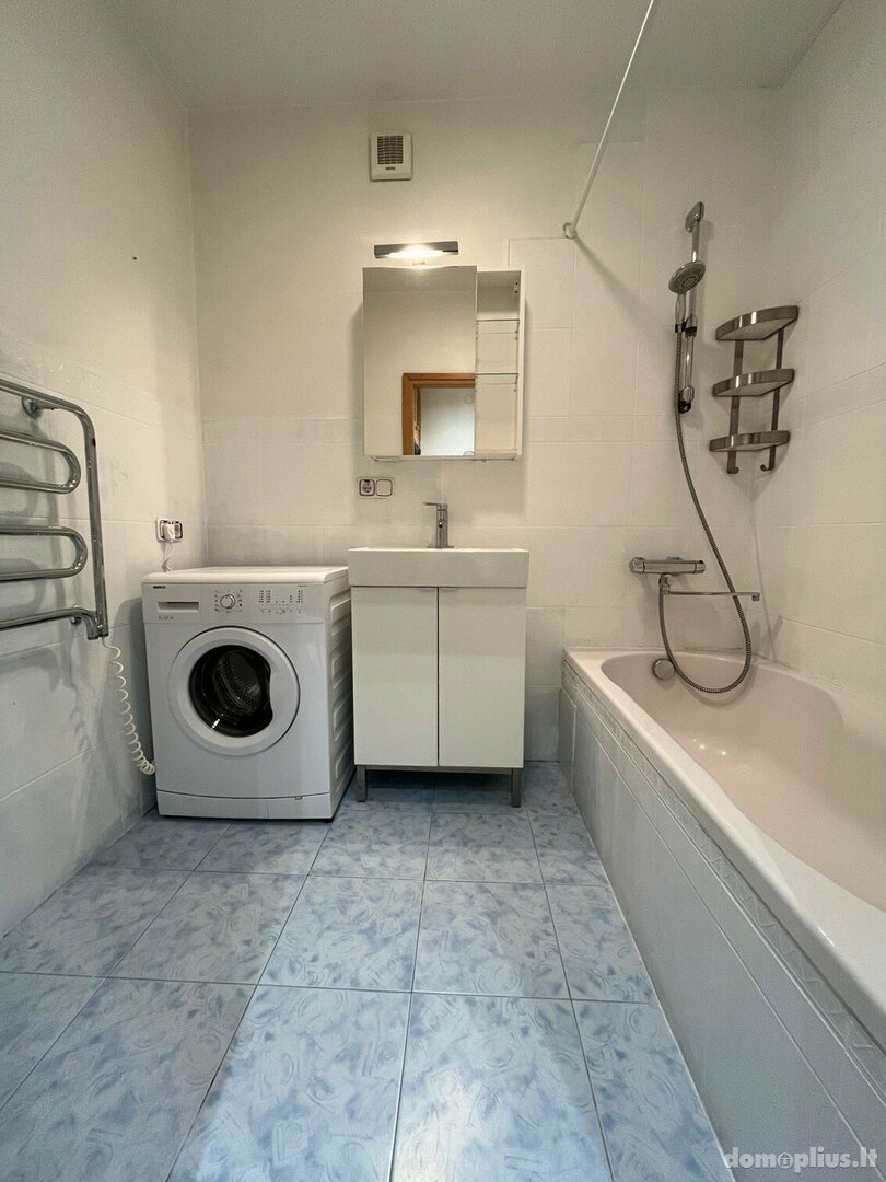 Продается 2 комнатная квартира Vilniuje, Baltupiuose, Didlaukio g.