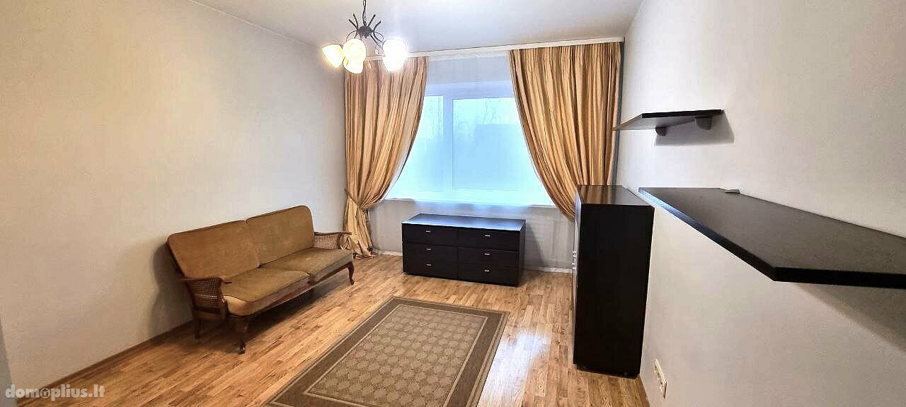 2 kambarių buto nuoma Vilniuje, Pašilaičiuose, Žemynos g.