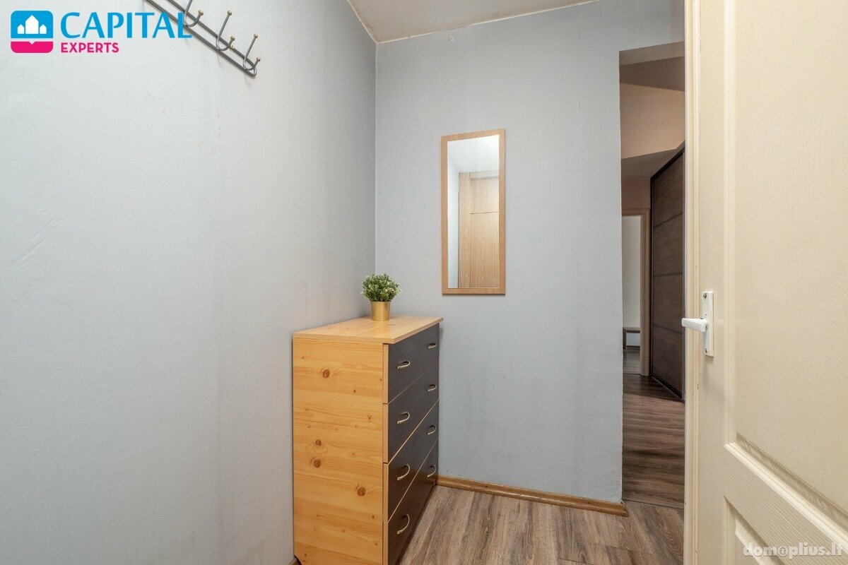 2 rooms apartment for sell Vilniuje, Žirmūnuose, Apkasų g.
