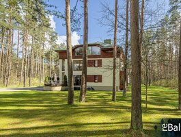 Parduodamas 4 kambarių butas Vilniuje, Antakalnyje, Turniškių g.