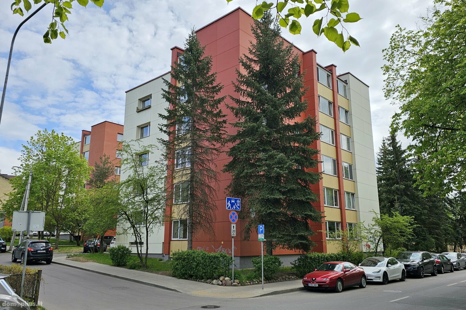 Parduodamas 2 kambarių butas Vilniuje, Antakalnyje, V. Grybo g.