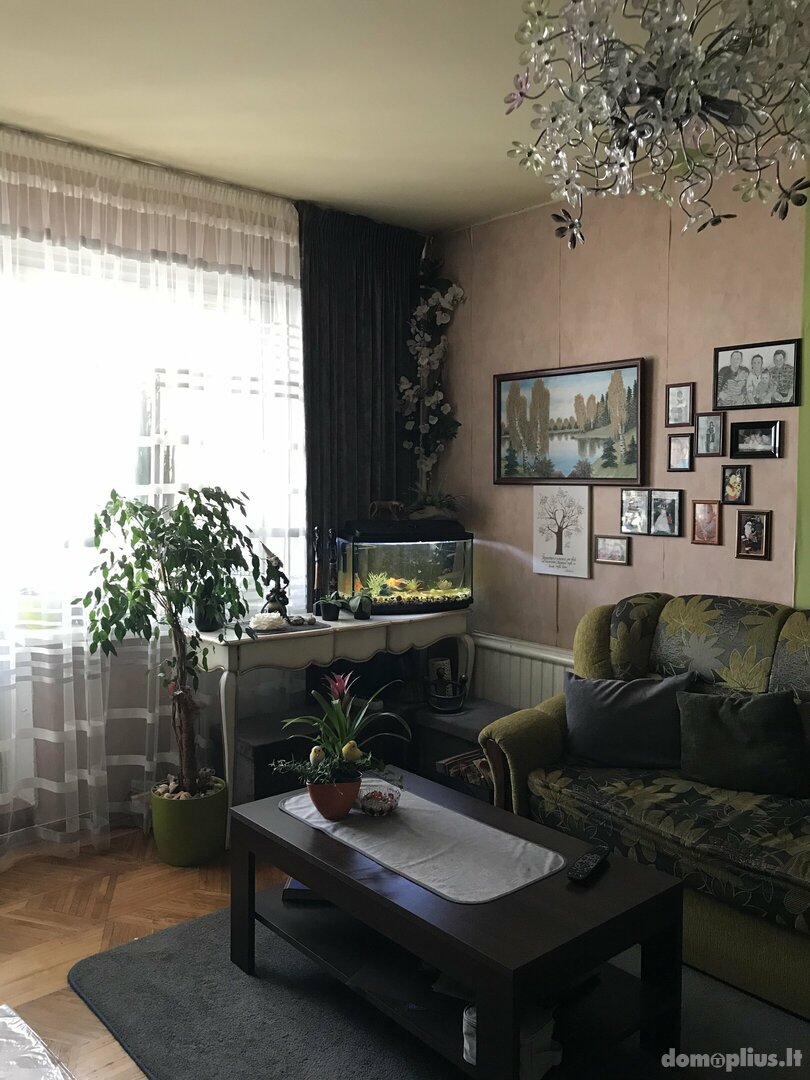 Parduodamas 3 kambarių butas Marijampolės sav., Marijampolėje, R. Juknevičiaus g.